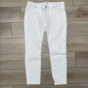 INGRID & ISABEL WHITE JEANS